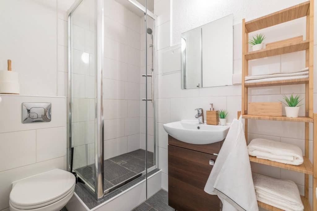 Sauber Und Modern, Netflix, Wifi, Leipzig Flair, Kueche Apartment Exterior foto